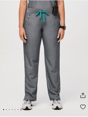 Figs Kade Cargo Scrub Pants Graphite Small